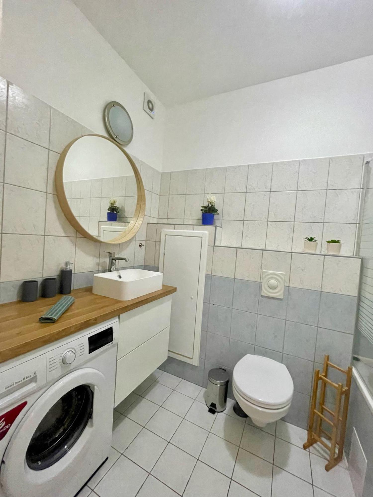 #Klauzal11#Design Apartment #2Bdrm #Freeparking Budapest Kültér fotó